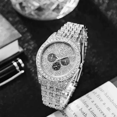 Primium glossy dimands analog watch for men