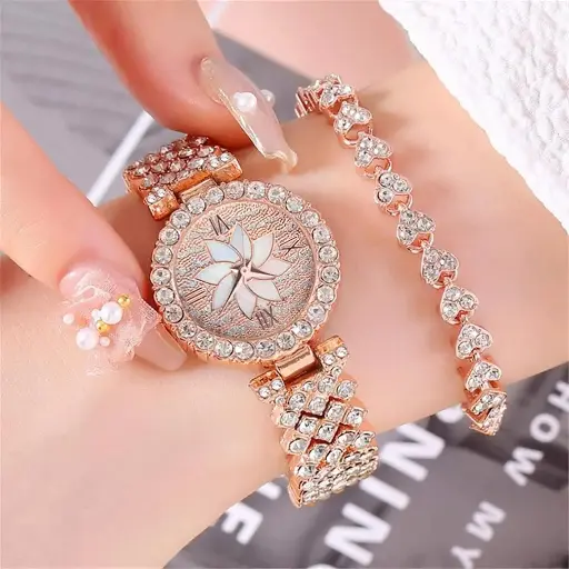 Flower design dimand analog watch for women